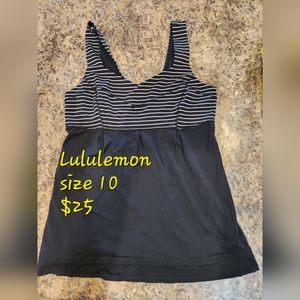 Lululemon tank 10